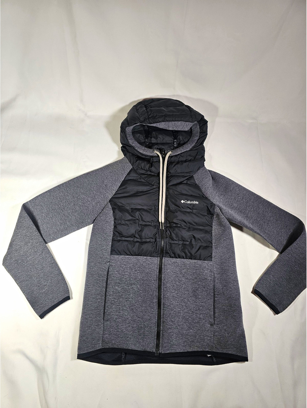 Columbia Womens Gray Black Puffer Jacket Hooded Full Zip Pockets Size S